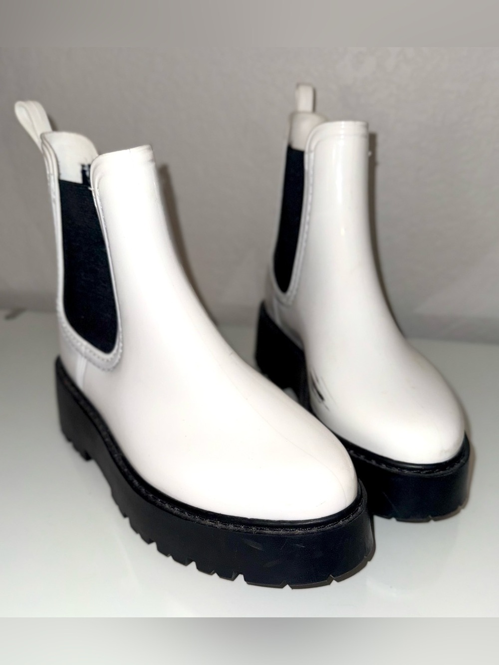 ASOS White Platform Plastic Chelsea Boots Size 8
